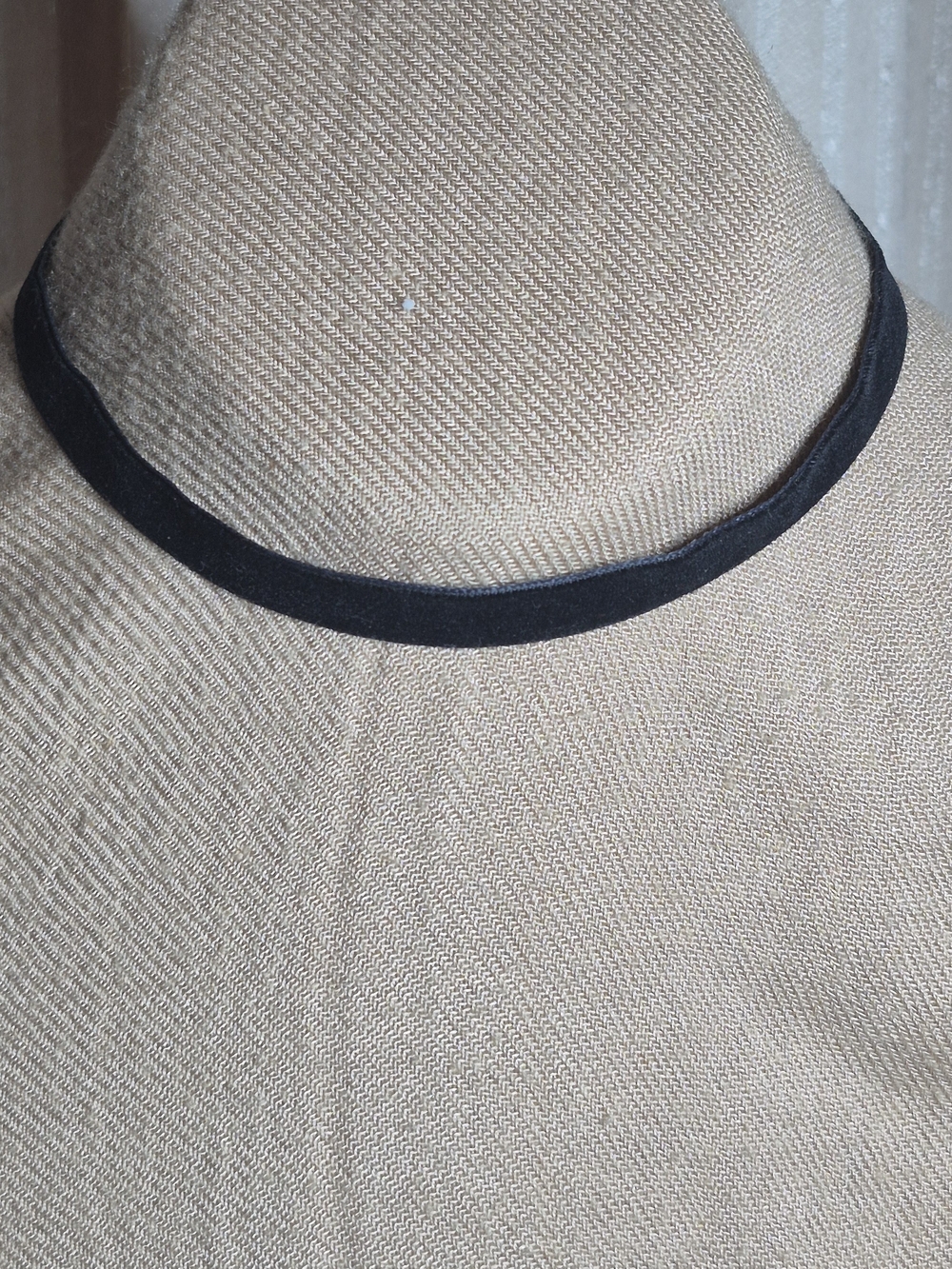 Icing Black Velvet Choker Adjustable